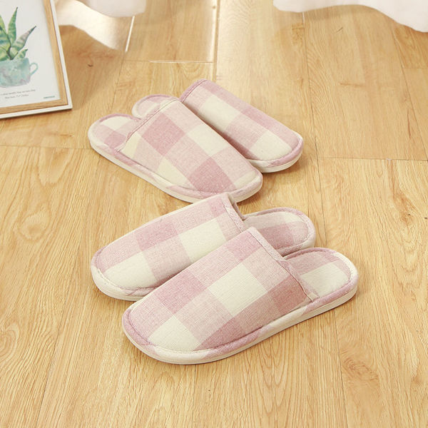 Picture of PANTUFLAS DE MUJER A CUADROS (40-41)