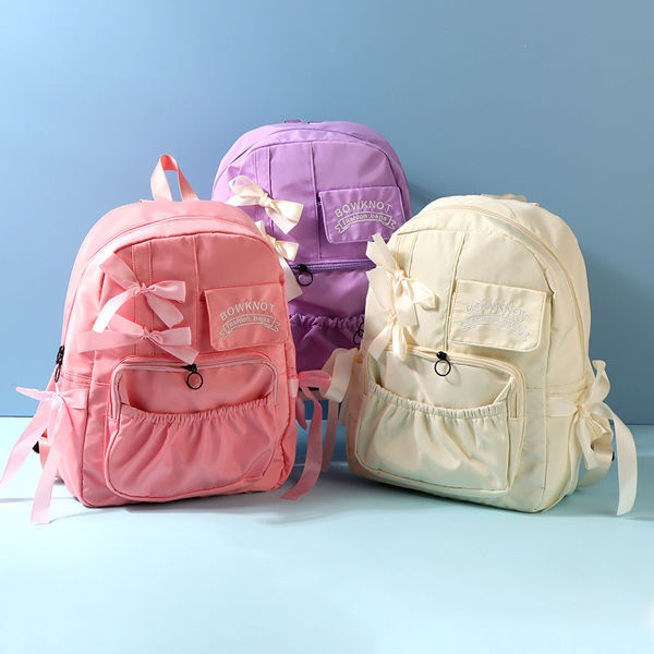 Imagen de BONITA MOCHILA DE GRAN CAPACIDAD CON LAZO