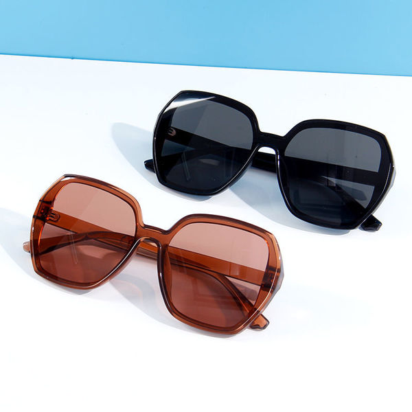 Imagen de LENTES DE SOL CON MONTURA HEXAGONAL PARA ADULTOS