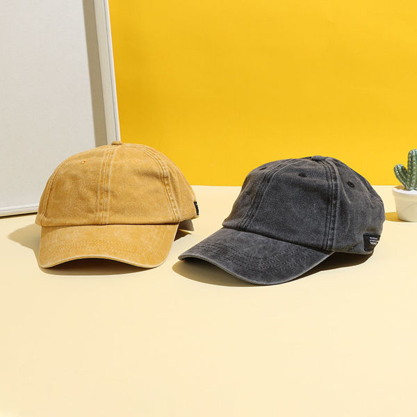 Imagen de GORRA DE BÉISBOL CON PARCHE RETRO